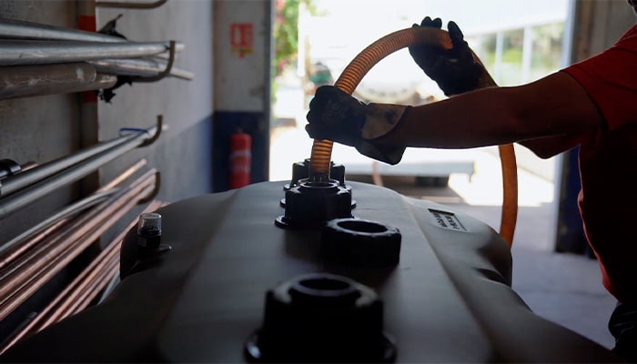 Picoty : Cuves de stockage de fioul
