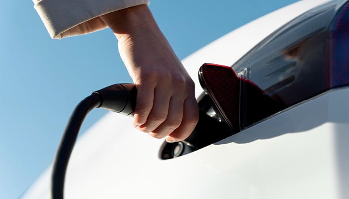 Picoty : Avantages de la voiture électrique en leasing